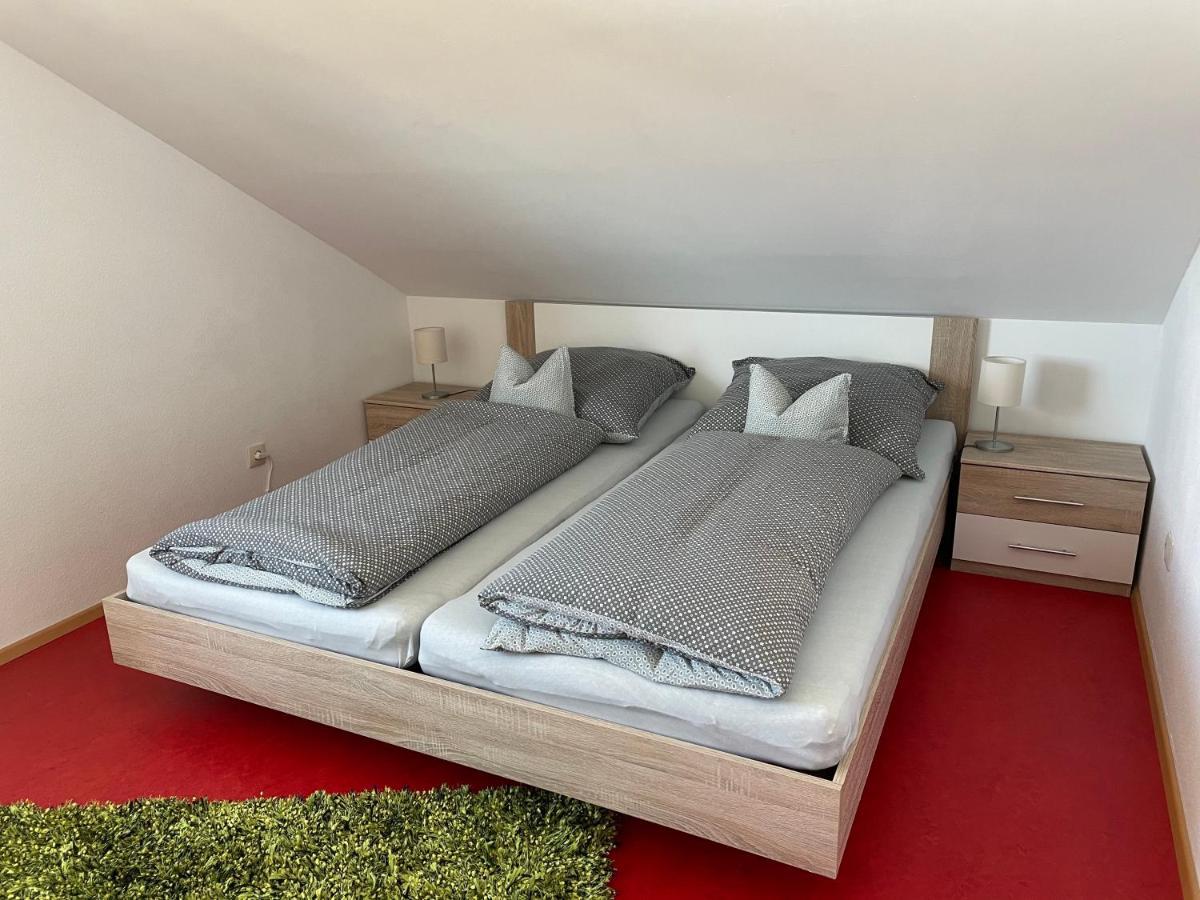 Ferienwohnung Lang - Schoene 3-Zimmer-Wohnung Бондорф  Экстерьер фото